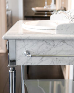Madison Console DevonDevon